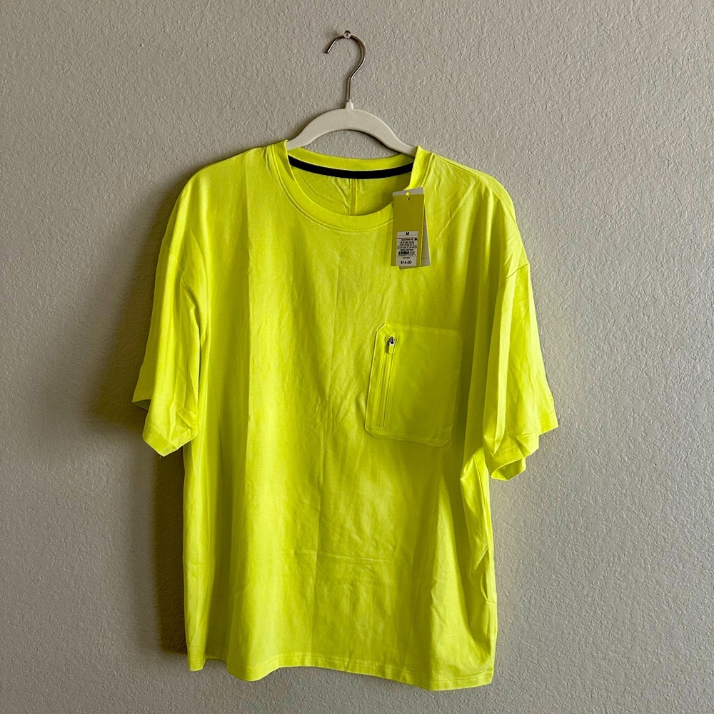 NWT All In Motion Shirt